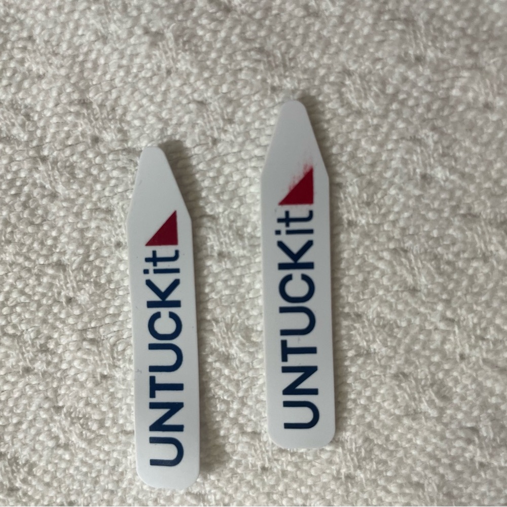UNTUCKit Slim fit Medium Navy short sleeve button down 100% Linen small print - Picture 9 of 9